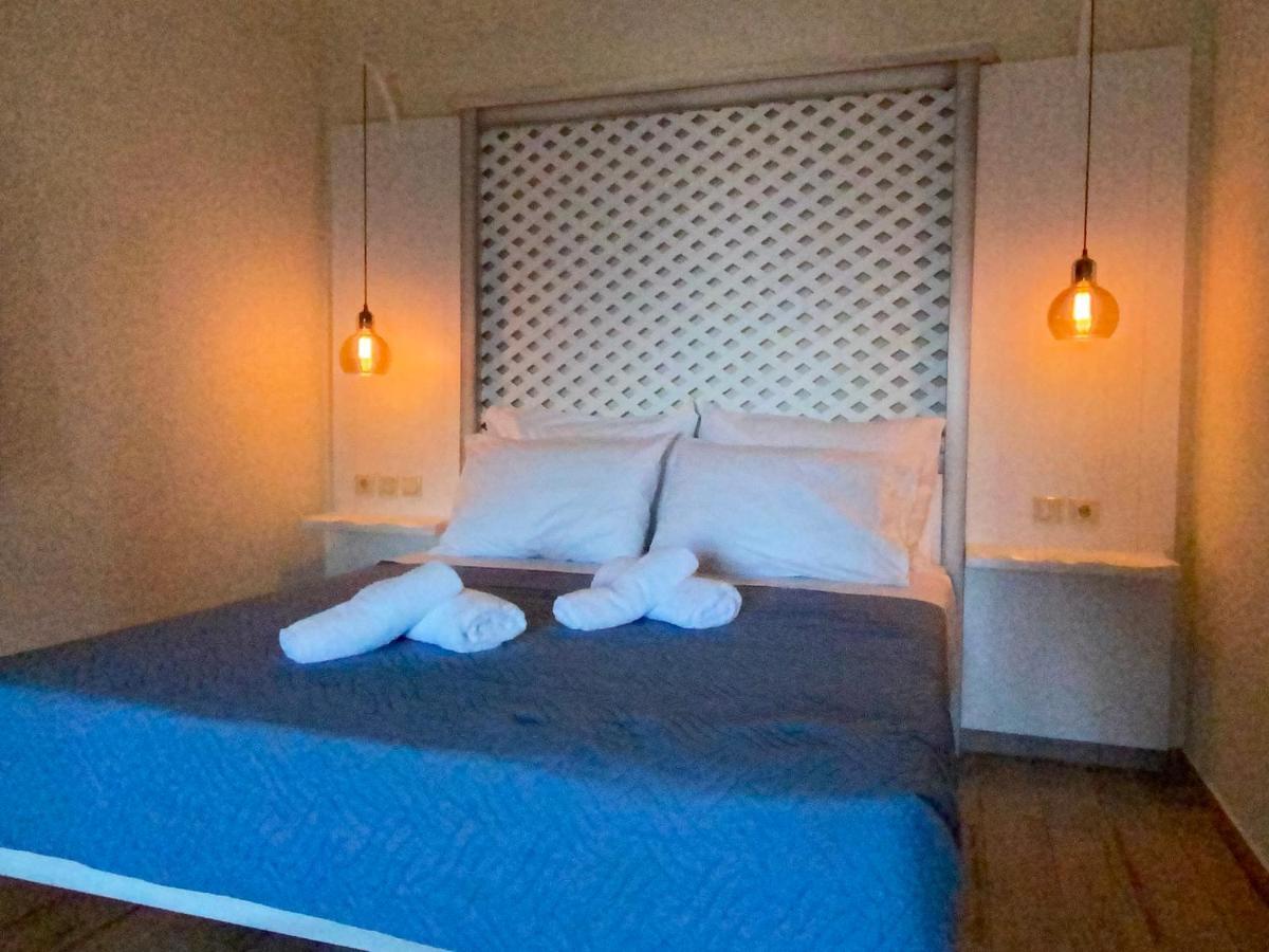 Michail Suites Afiartis Karpathos Екстер'єр фото