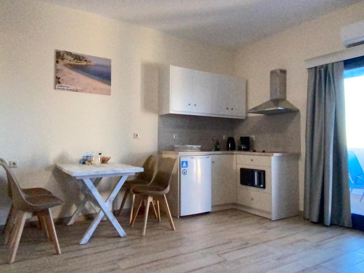 Michail Suites Afiartis Karpathos Екстер'єр фото