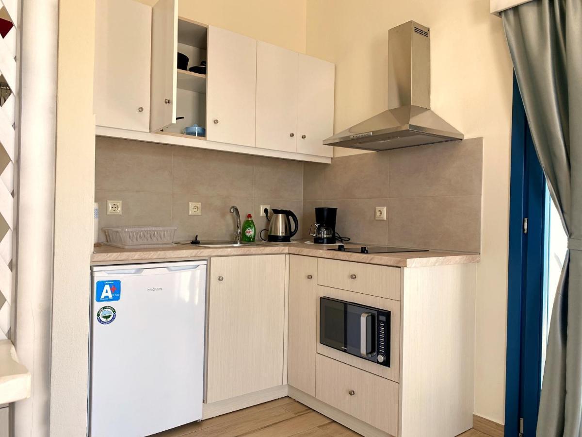 Michail Suites Afiartis Karpathos Екстер'єр фото