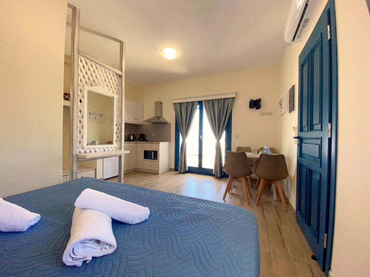 Michail Suites Afiartis Karpathos Екстер'єр фото